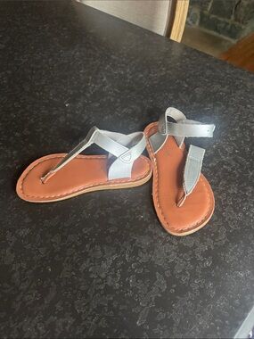 Salt Water Sandals by Hoy Silver T-Strap Kids Sandals with Tan Footbed